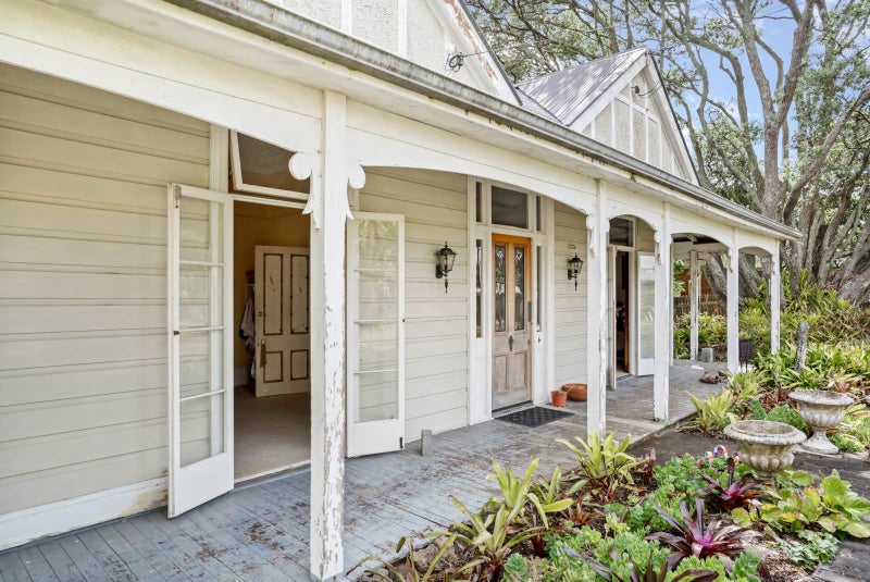 88 New Windsor Road, New Windsor, Auckland - Carousel 1