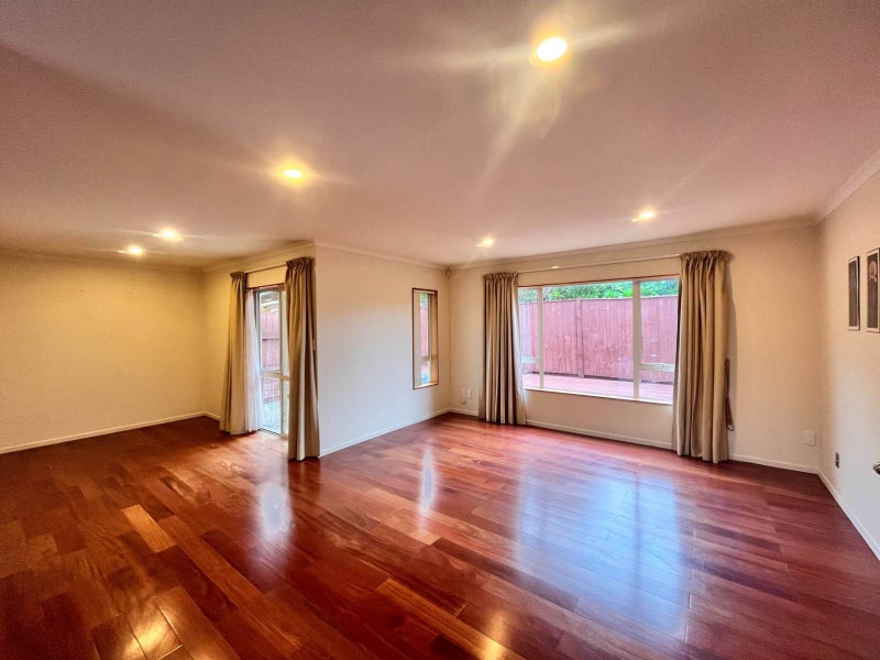 368 Chapel Road, Flat Bush, Auckland - Carousel 17