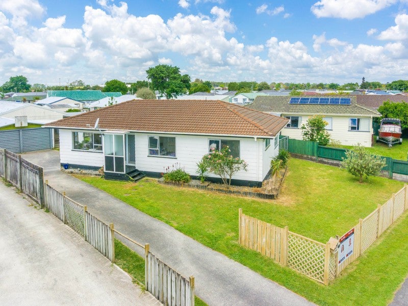 45 Odlin Crescent, Nawton, Hamilton - Carousel 1