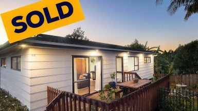 1/4 Pine Street, New Lynn, Auckland - Carousel 1