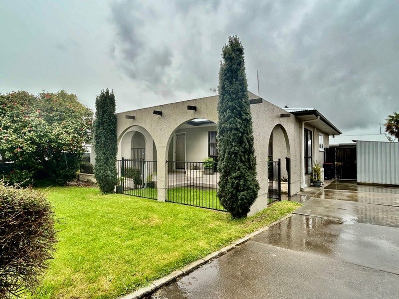 53 Flanders Avenue, Onekawa, Napier - Carousel 1