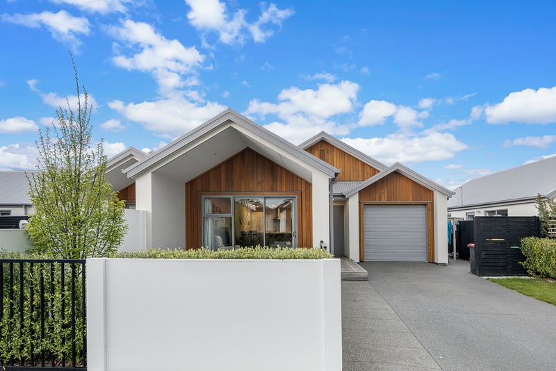 6 Aermacchi Lane, Wigram, Christchurch - Carousel 2