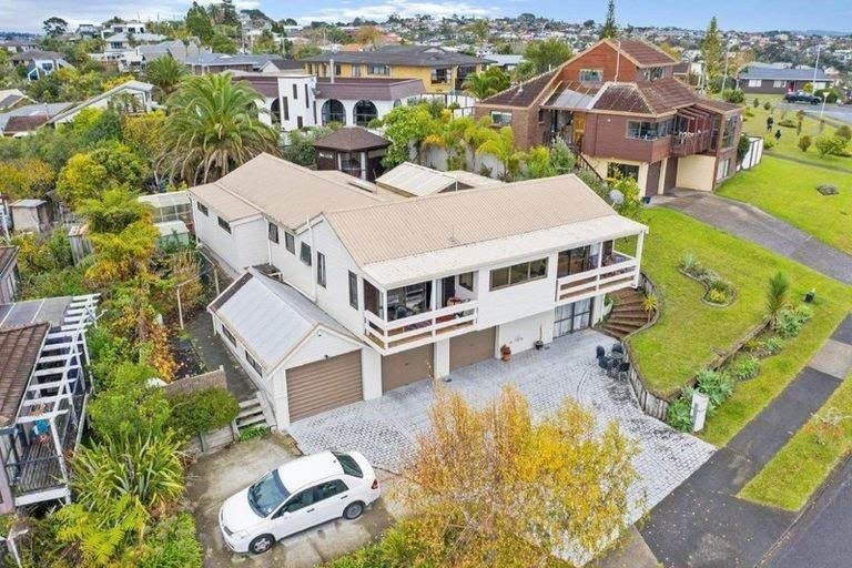 148 West Harbour Drive, West Harbour, Auckland - Carousel 2