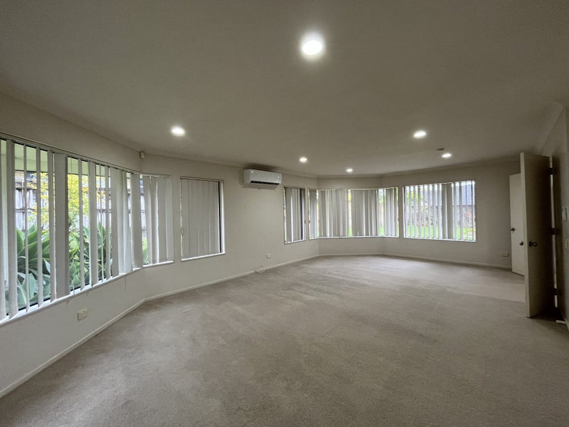 4 Snave Place, East Tamaki, Auckland - Carousel 2