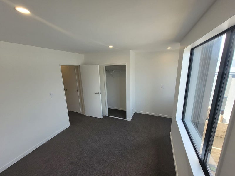 41 John Street, Petone, Lower Hutt - Carousel 6