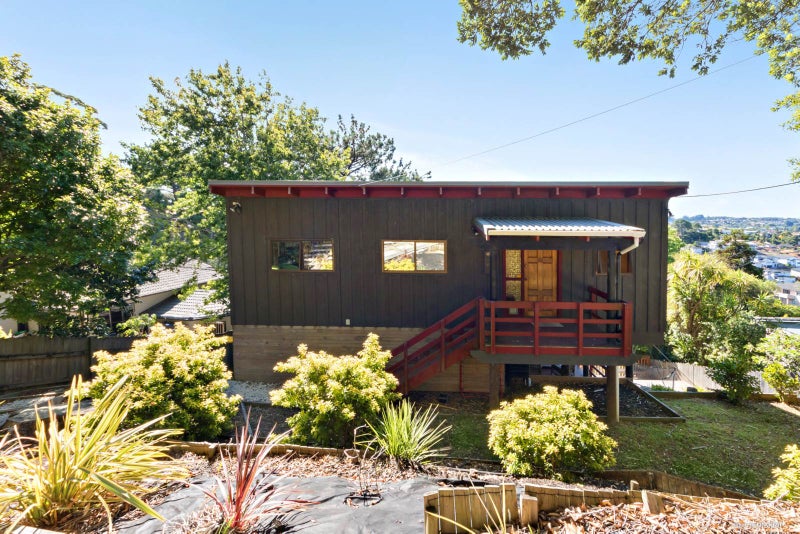 165 Browns Bay Road, Browns Bay, Auckland - Carousel 2