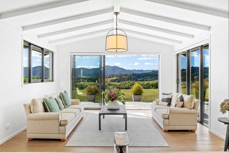 16 Tamahunga Drive, Warkworth - Carousel 2