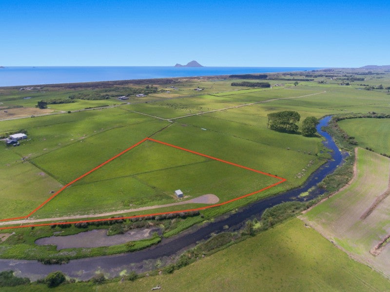 1207A Thornton Road, Matata, Whakatane - Carousel 2