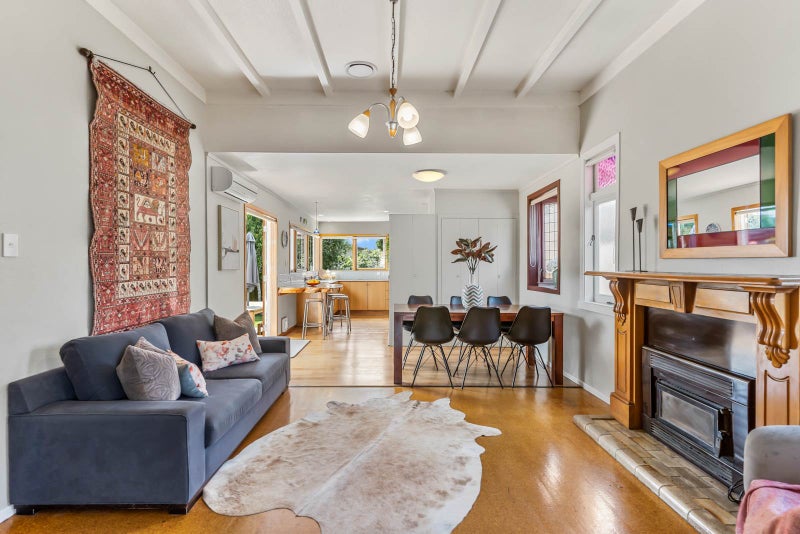 50 Bollard Avenue, New Windsor, Auckland - Carousel 2