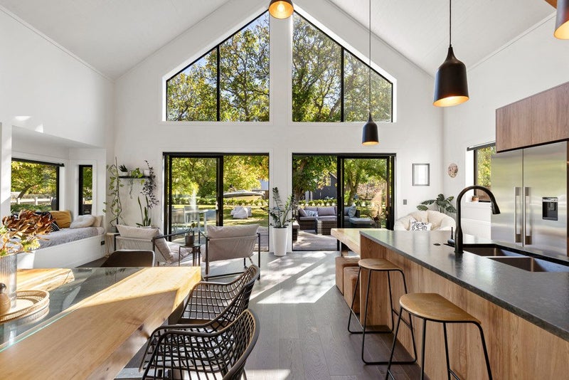 13 Quarry Place, Lake Hayes, Queenstown - Carousel 1