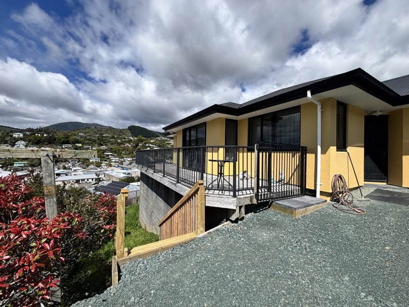 20 St Lawrence Street, Toi Toi, Nelson - Carousel 1