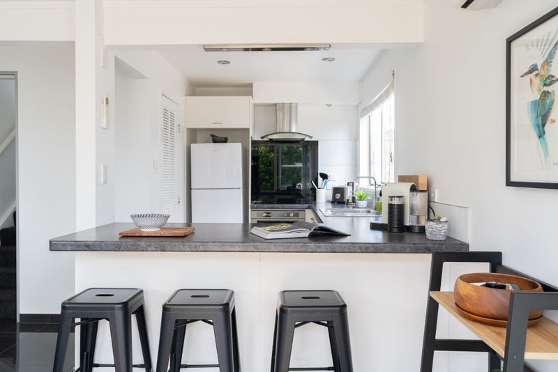 12A Kingsbridge Place, Newlands, Wellington - Carousel 1