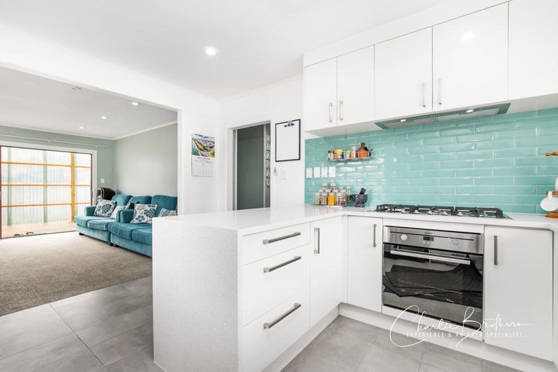 45 Bairds Road, Otara, Auckland - Carousel 2