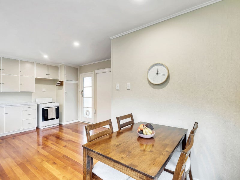 60 Chester Road, Tawa, Wellington - Carousel 2