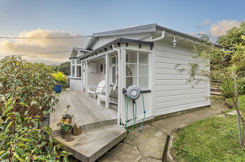 95 Mornington Road, Brooklyn, Wellington - Carousel 1