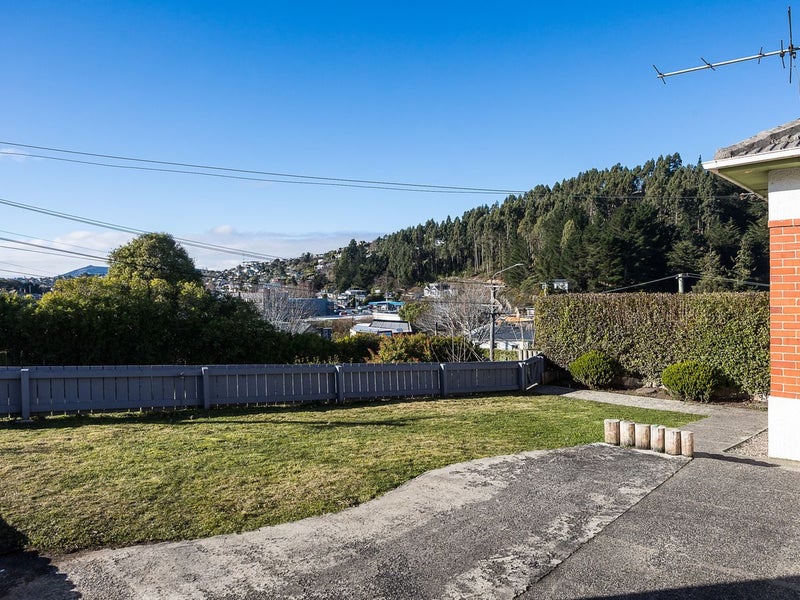 25 Brockville Road, Glenross, Dunedin - Carousel 20