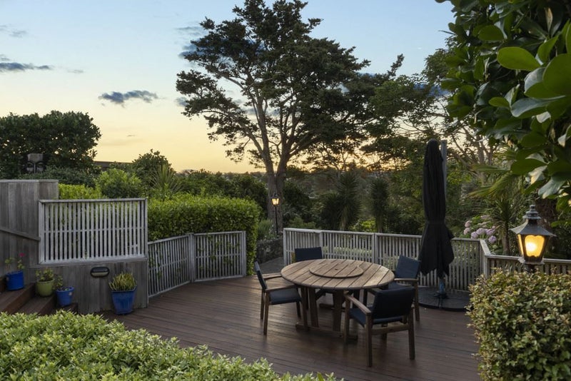 31 Seaview Avenue, Northcote, Auckland - Carousel 25