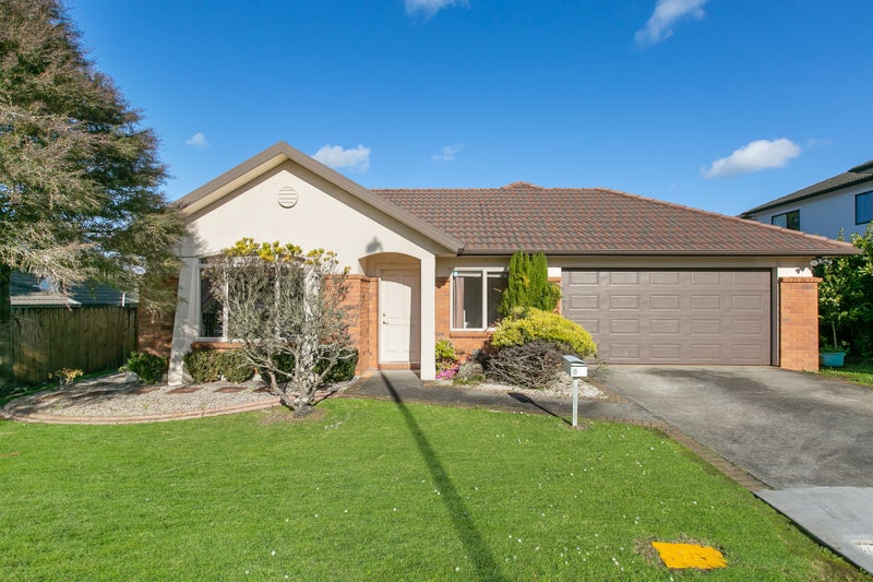 6 Ballyroney Place, East Tamaki, Auckland - Carousel 1