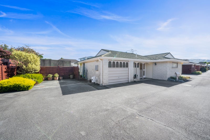 5/25 Whites Line West, Woburn, Lower Hutt - Carousel 17