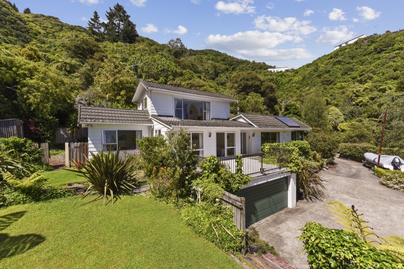 98 Port Underwood Road, Waikawa, Picton - Carousel 1