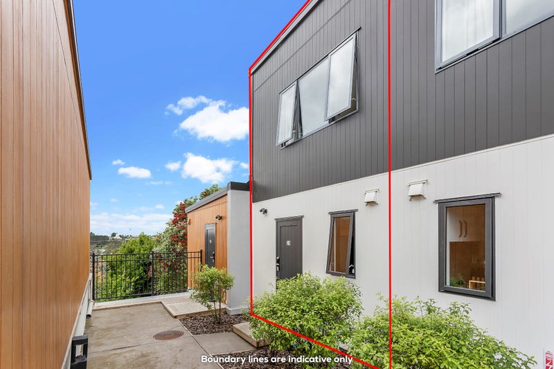 28/18 Hewlett Road, Massey, Auckland - Carousel 2