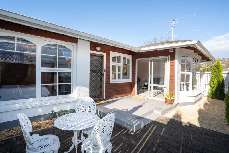 1B Thorrington Lane, Cashmere, Christchurch - Carousel 1
