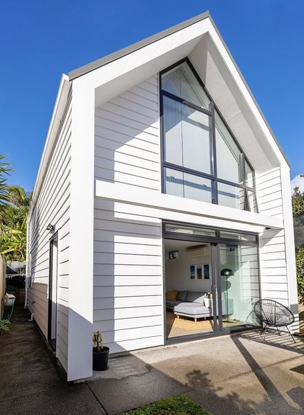 16 Third Avenue, Kingsland, Auckland - Carousel 1