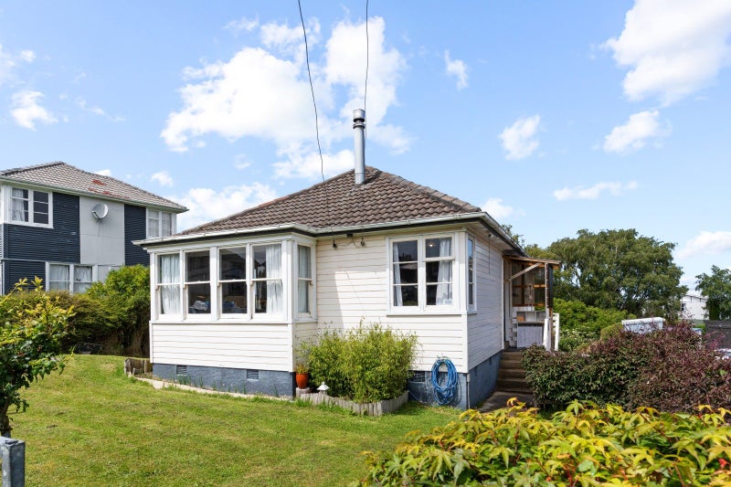 10 Allenby Avenue, Liberton, Dunedin - Carousel 2