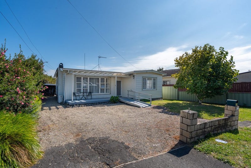 80 Tawa Street, Melville, Hamilton - Carousel 1