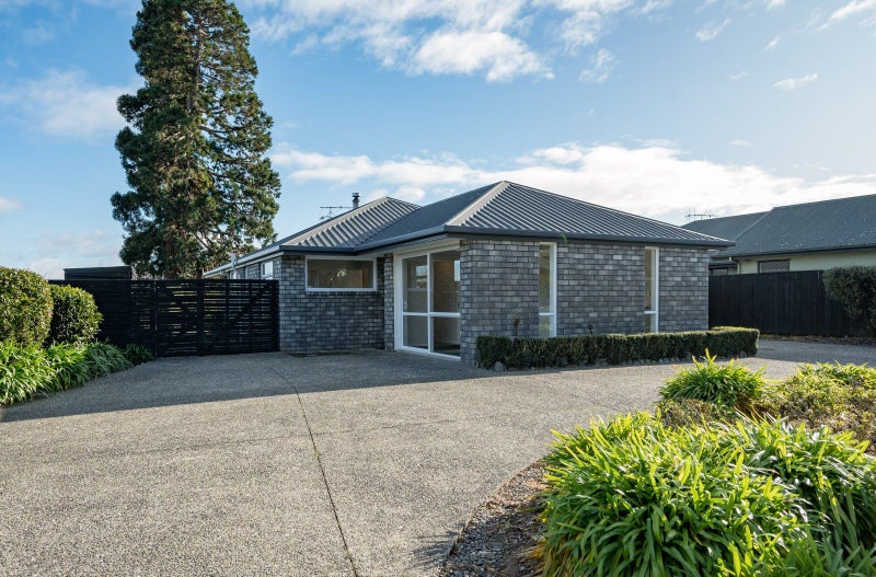 24 Kingsford Drive, Stoke, Nelson - Carousel 1