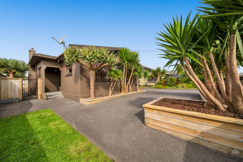 1/33 Sanders Avenue, Westown, New Plymouth - Carousel 2