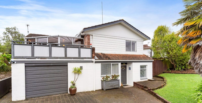 54 Marendellas Drive, Bucklands Beach, Auckland - Carousel 1