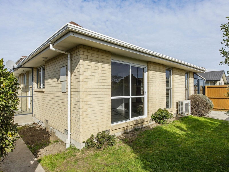 1/37 Queenspark Drive, Parklands, Christchurch - Carousel 12