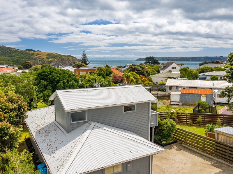2A Kapiti Crescent, Titahi Bay, Porirua - Carousel 2