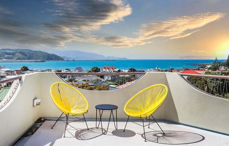 180C Sutherland Road, Lyall Bay, Wellington - Carousel 1