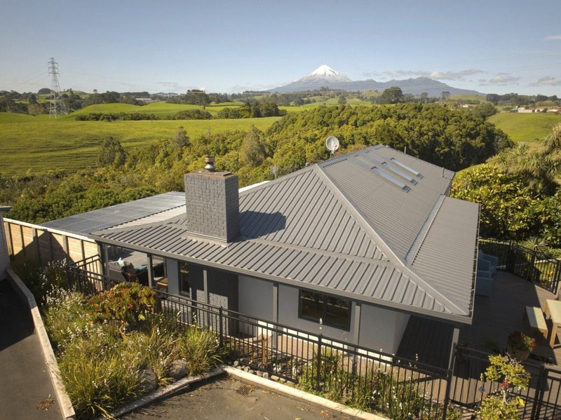 12A Ash Place, Whalers Gate, New Plymouth - Carousel 1