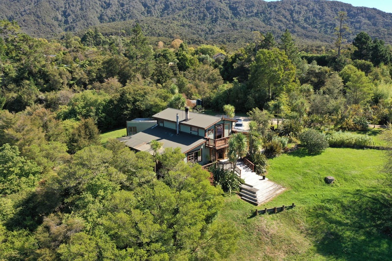 1187 Takaka-Collingwood Highway, Takaka - Carousel 2