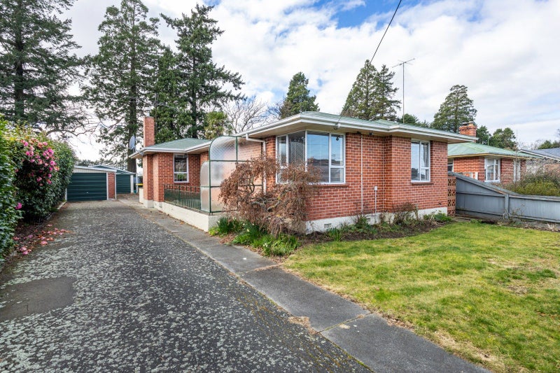 51 Davis Crescent, Netherby, Ashburton - Carousel 1