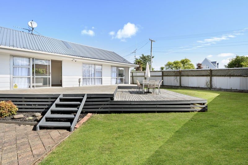 21B Storey Avenue, Forest Lake, Hamilton - Carousel 1