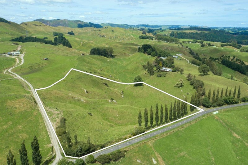 421 Kaahu Road, Mangakino - Carousel 1
