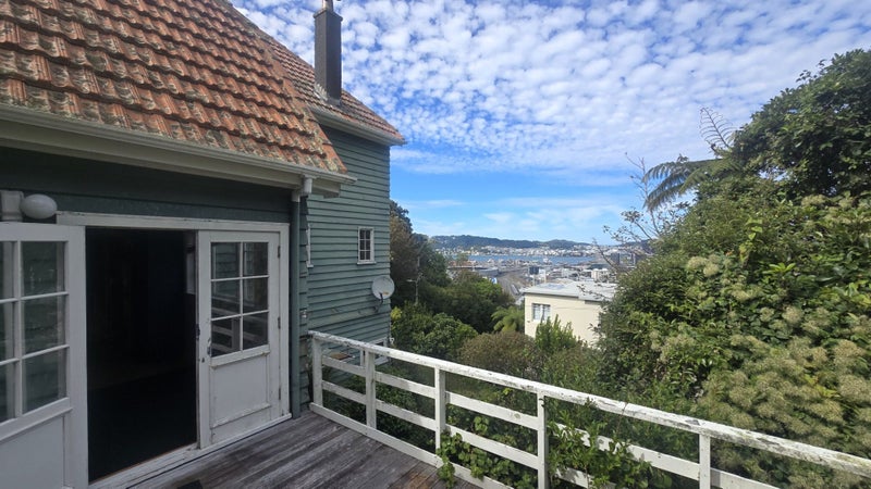 51A Barnard Street, Wadestown, Wellington - Carousel 1