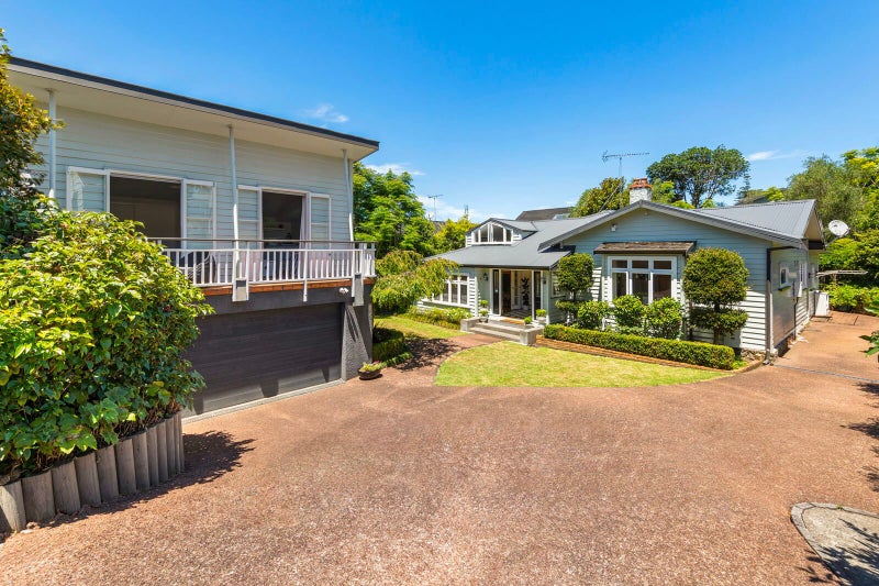 33 Pencarrow Avenue, Epsom, Auckland - Carousel 1
