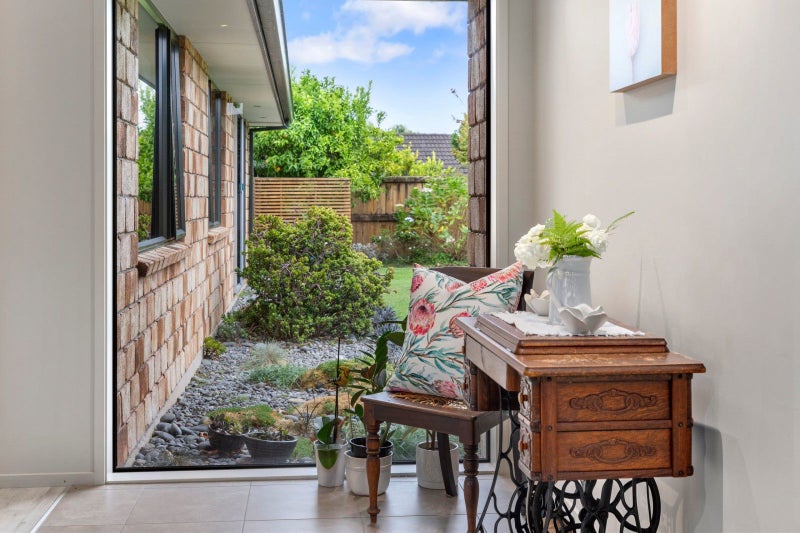 24 Hansard Place, Bethlehem, Tauranga - Carousel 2