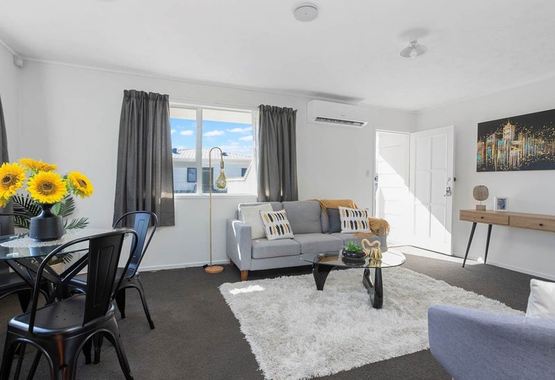 2/89 Bruce McLaren Road, Henderson, Auckland - Carousel 2