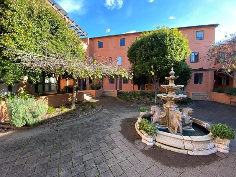 13/10 Cleveland Road, Parnell, Auckland - Carousel 1