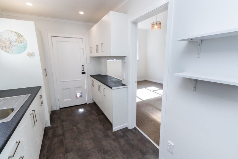 197 Aro Street, Aro Valley, Wellington - Carousel 2