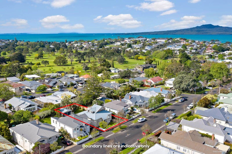 10 Allenby Avenue, Devonport, Auckland - Carousel 2