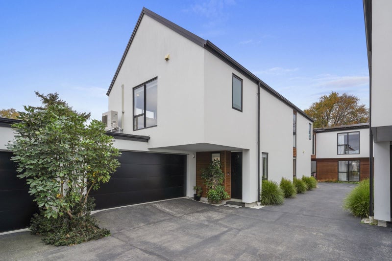 2/196 Peterborough Street, Christchurch Central, Christchurch - Carousel 2