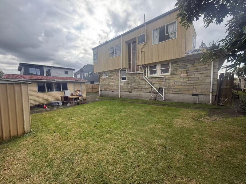 119 Gills Road, Bucklands Beach, Auckland - Carousel 2