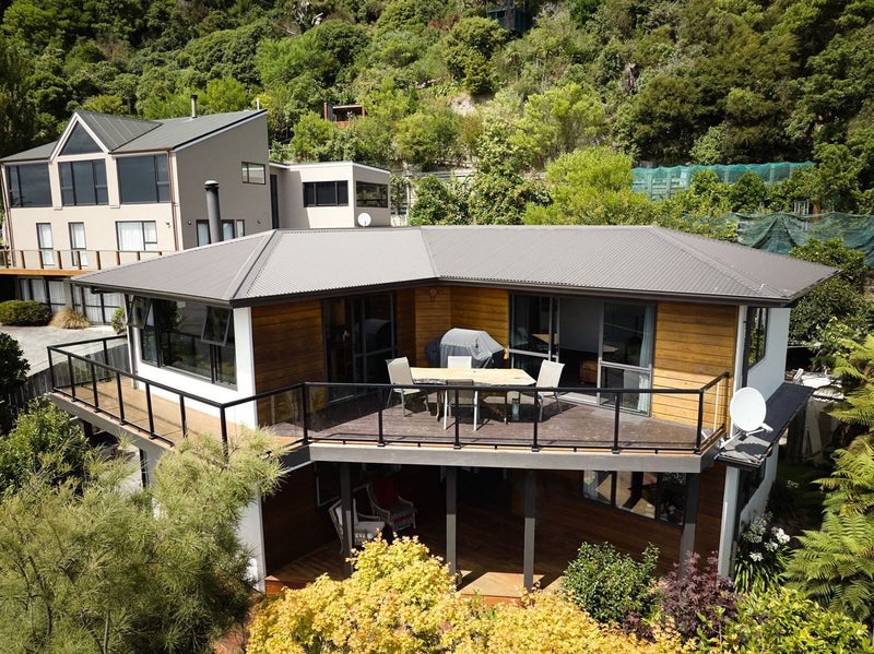 178 Torquay Street, Kaikoura - Carousel 1